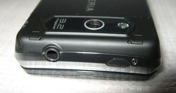 Sony-Ericsson X1i black - Top closeup